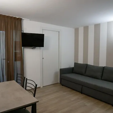 Apartment Nido Carrara - Affitti Brevi Italia
